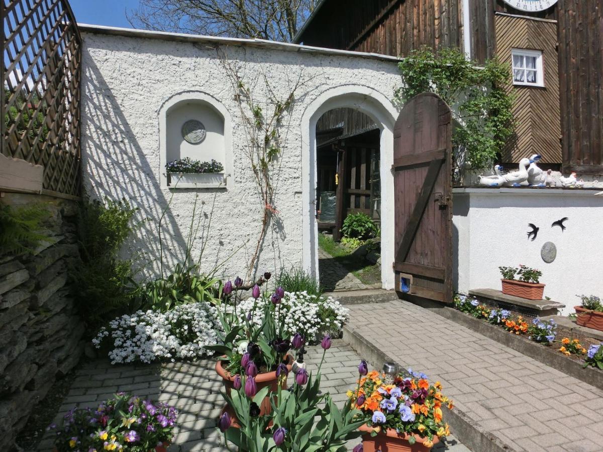 Apartment In Thuringian Forest With Garden Schwarzatal Экстерьер фото